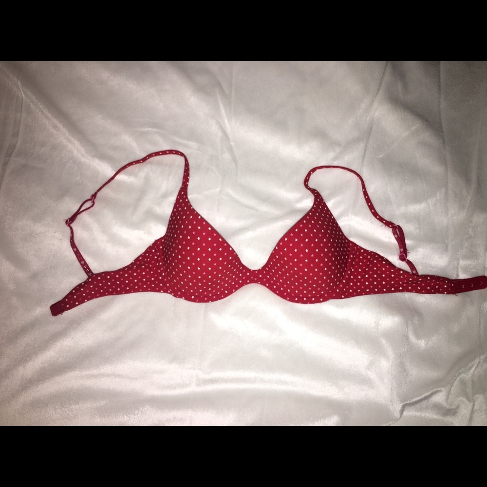 Victoria’s Secret PINK bra